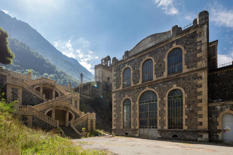 Centrale hydroélectrique des Vernes, Livet-et-Gavet
