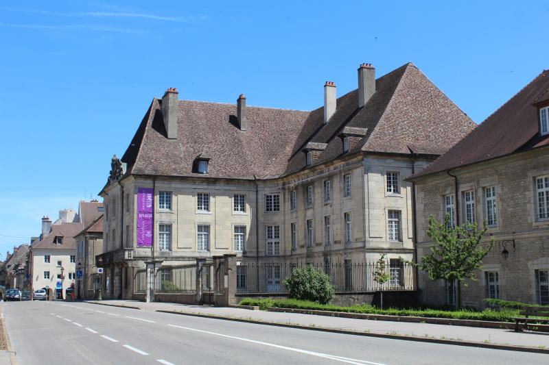 Caserne Bernard (ancienne)