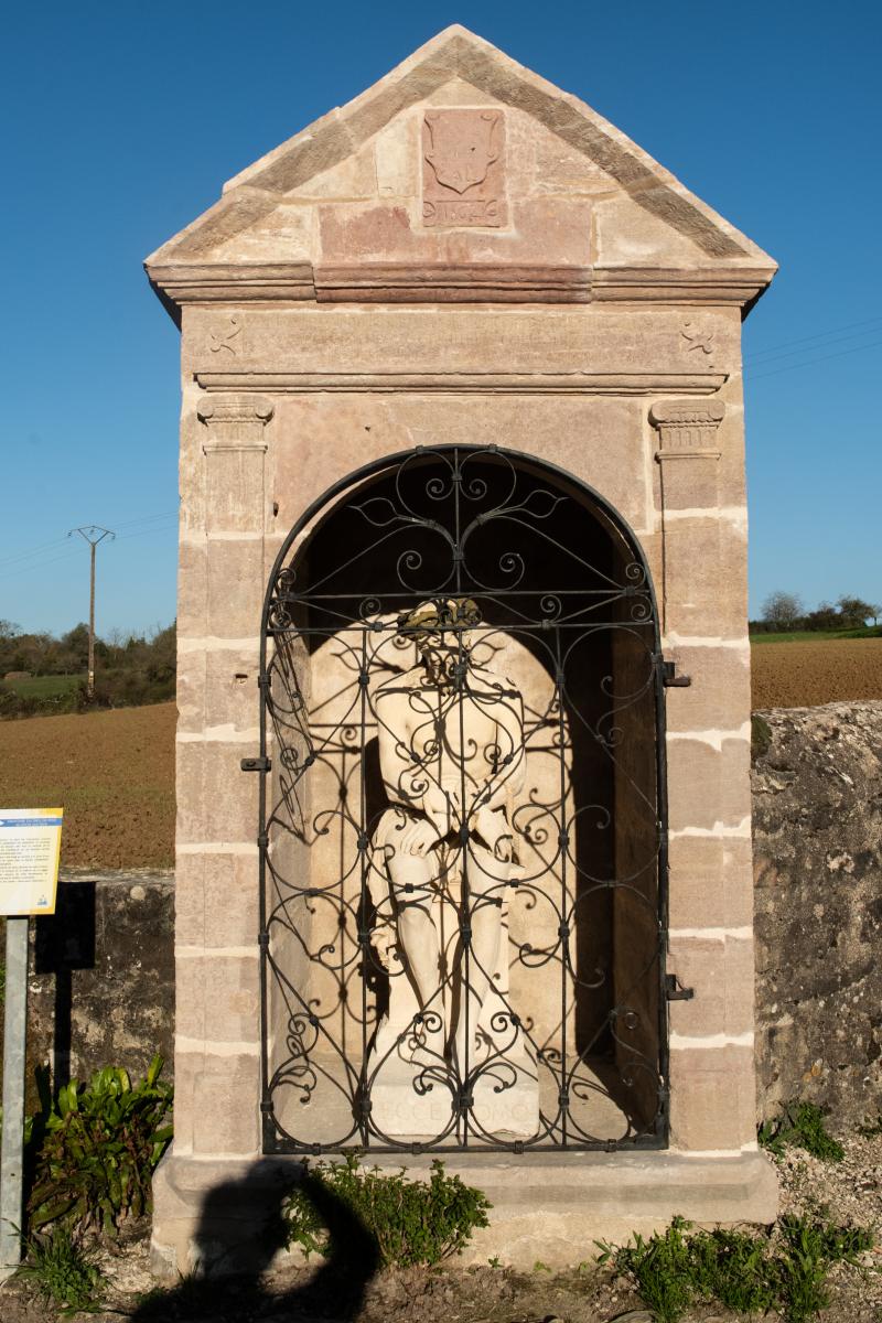 Oratoire avec statue du Dieu-de-Pitié, Menotey