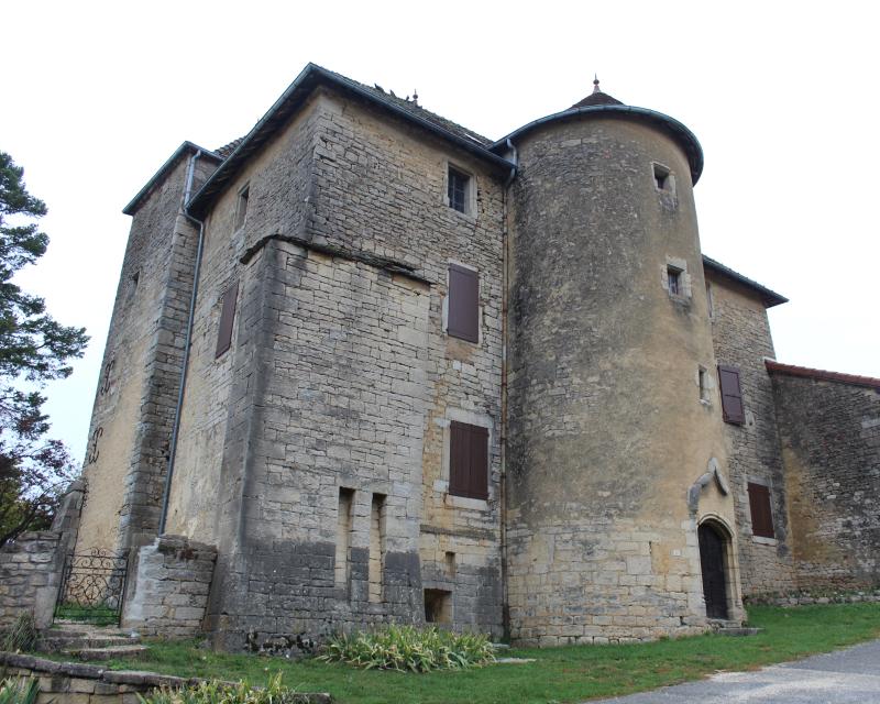 Château, Les Trois-Châteaux