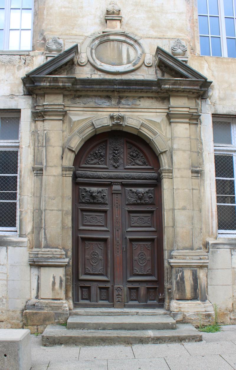 Collège, Poligny