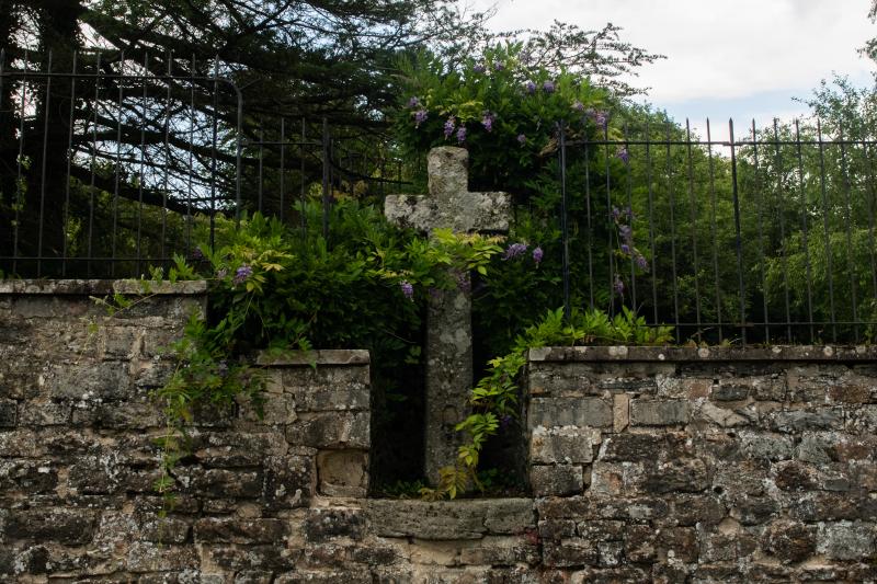 Croix de l'entrée Sud-Est du village, Frasne-les-Meulières