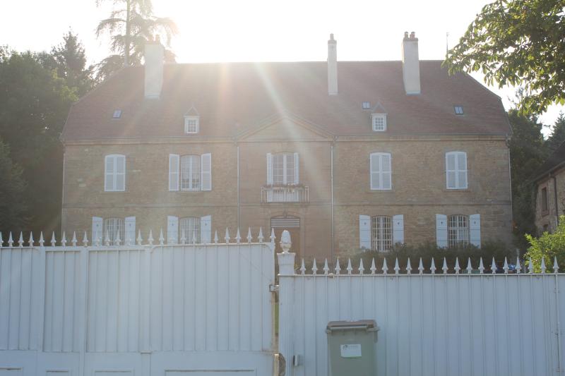 Château, Cousance