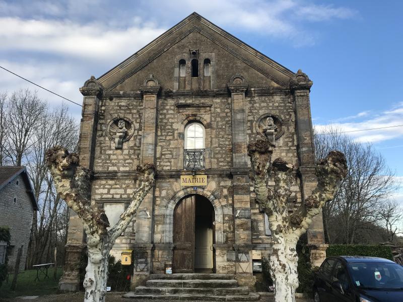 Ecole-mairie, Mathenay