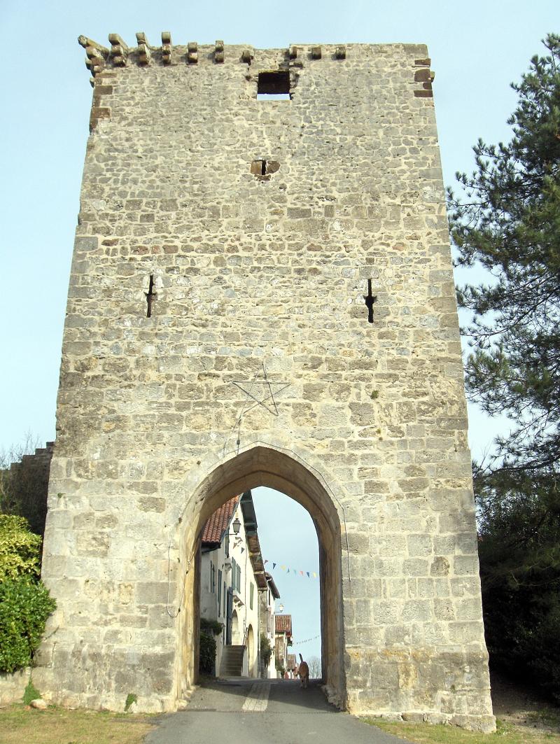 Porte de ville, Hastingues