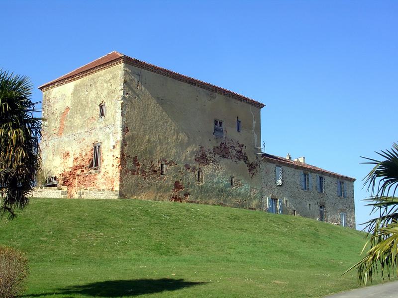 Château et sa chapelle, Hontanx