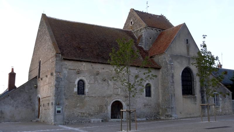 Eglise Saint-Lubin, Averdon