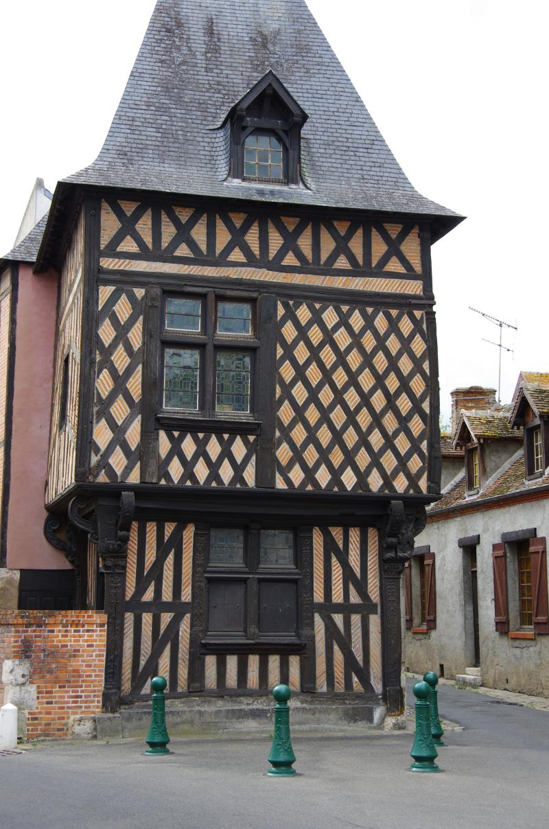 Maison en pans de bois ou Hôtel de la Chancellerie