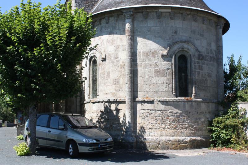 Eglise Saint-Loup, Saint-Loup