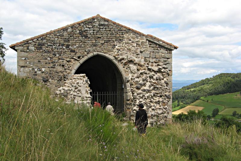 Eglise (ancienne), dite aussi chapelle de Fraisse, Châtelneuf