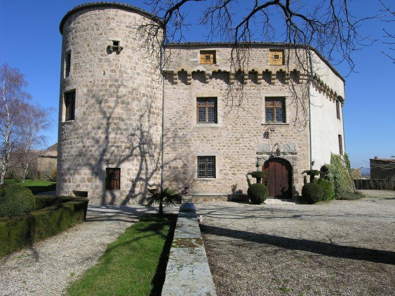 Château, Lupé