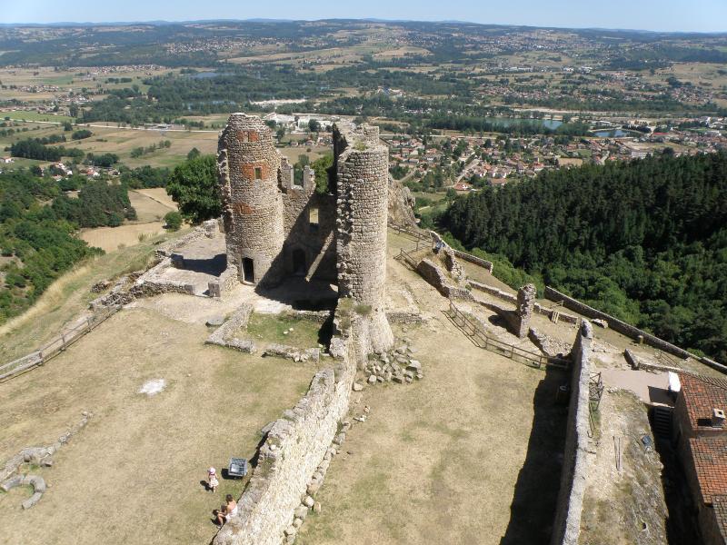Ruines du Château fort de Rochebaron, Bas-en-Basset