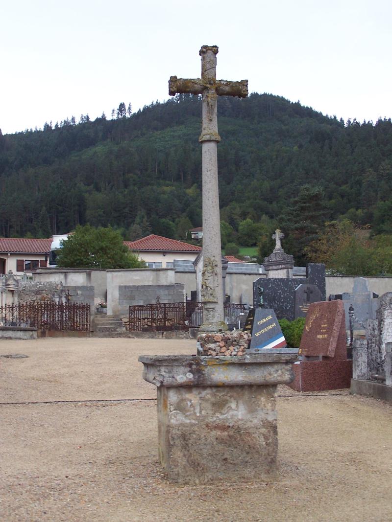 Croix du 16e siècle, Bas-en-Basset