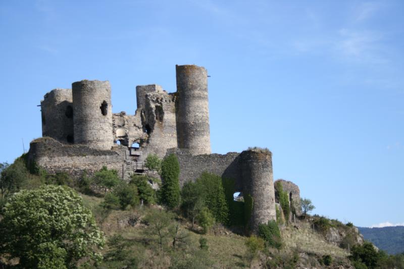 Ruines du Château fort, Domeyrat
