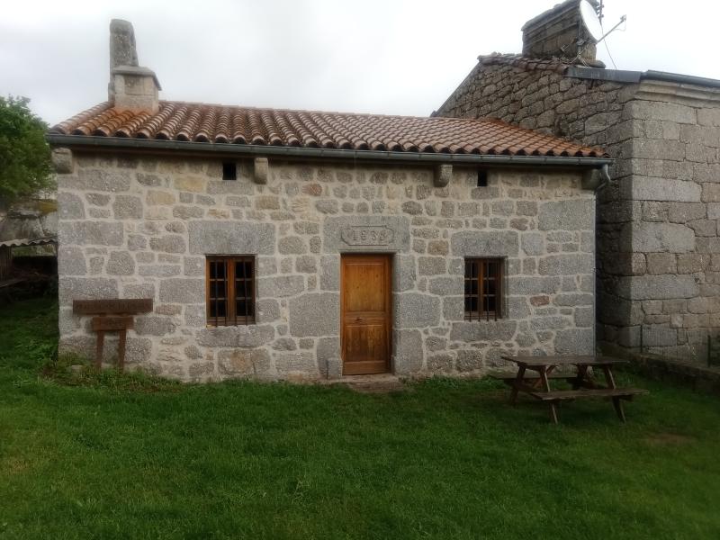 Maison de l'Instruction dite Assemblée de la Clauze, Grèzes