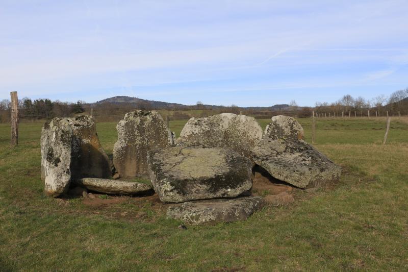 Dolmen dit de Las Tombas de Las Fadas (la Tombe des Fées), Mazeyrat-d'Allier