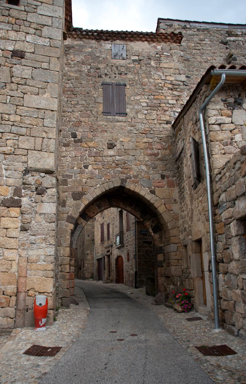 Porte du Besset, Pradelles