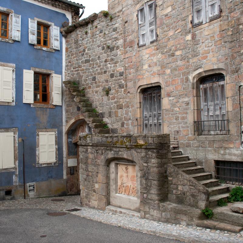 Porte de la Verdette, Pradelles