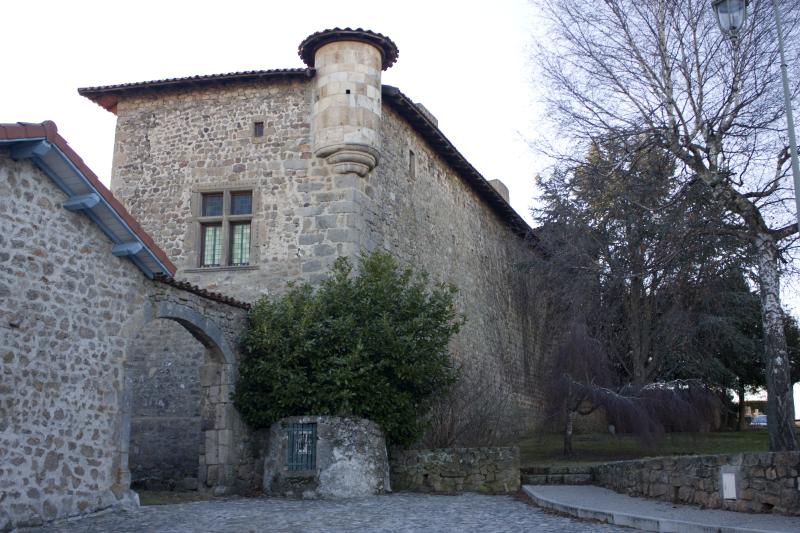 Château, actuellement centre culturel de Valprivas, Valprivas