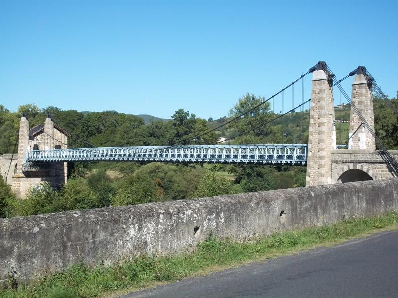 Pont suspendu de Margeaix, Saint-Vincent