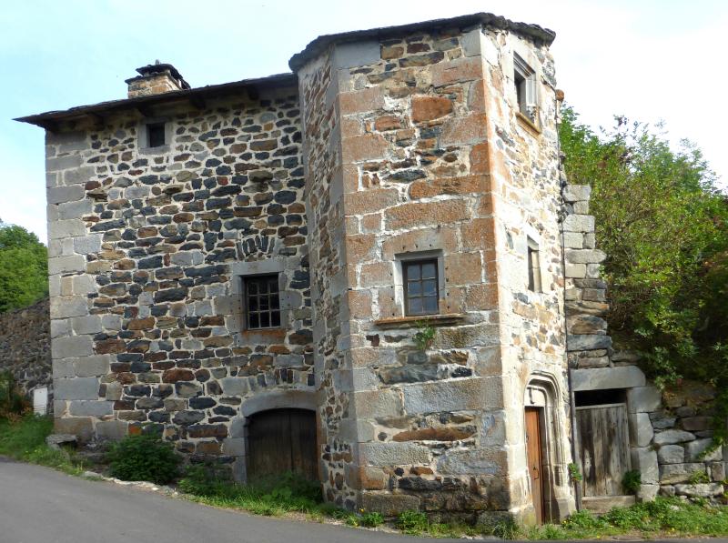 Maison Sauron, Montusclat