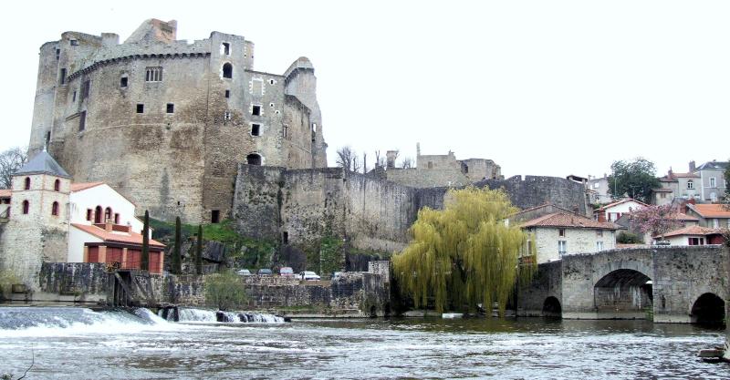 Pont de la Vallée sur la Sèvres