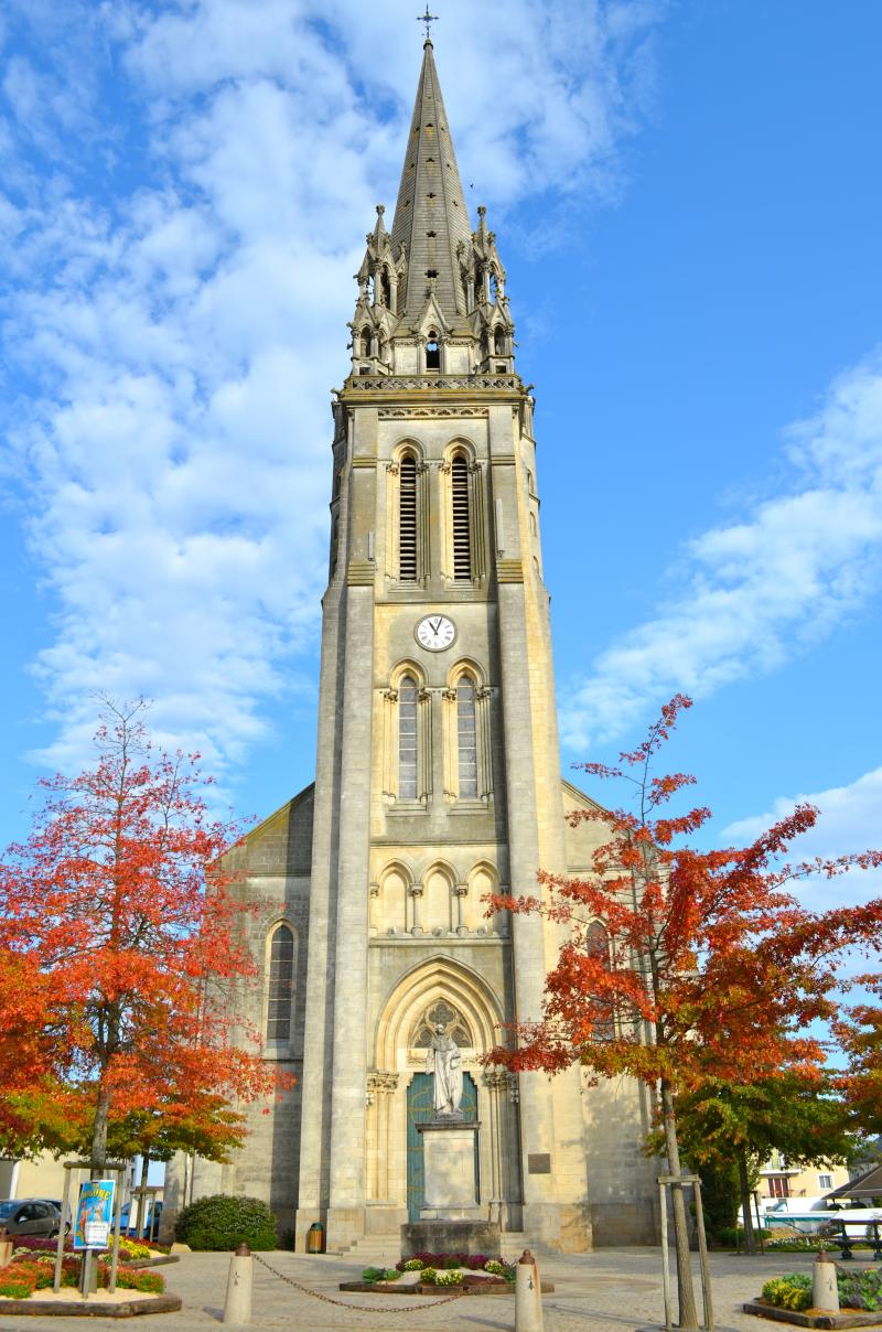 Eglise paroissiale Saint-Jean-Baptiste, Le Loroux-Bottereau