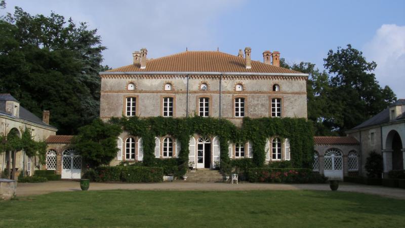 Villa de l'Oiselinière, Gorges