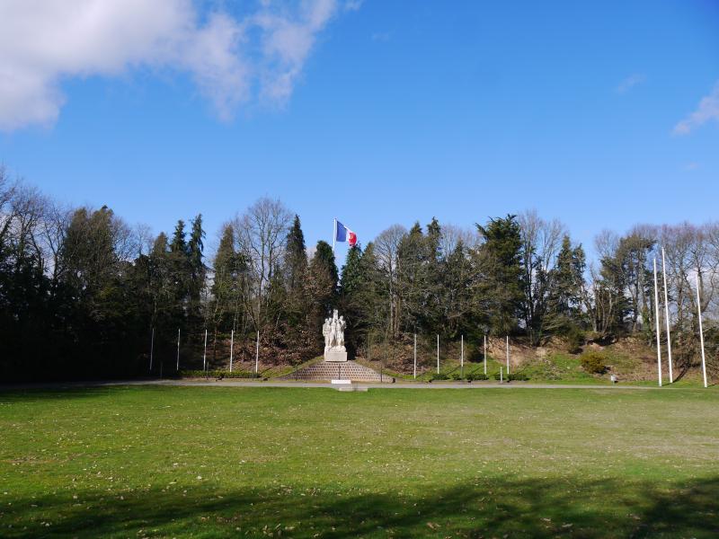 Monument aux fusillés, Châteaubriant