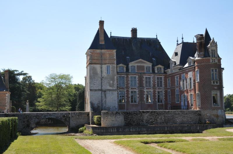 Château de la Bussière, actuellement musée de la Pêche, La Bussière