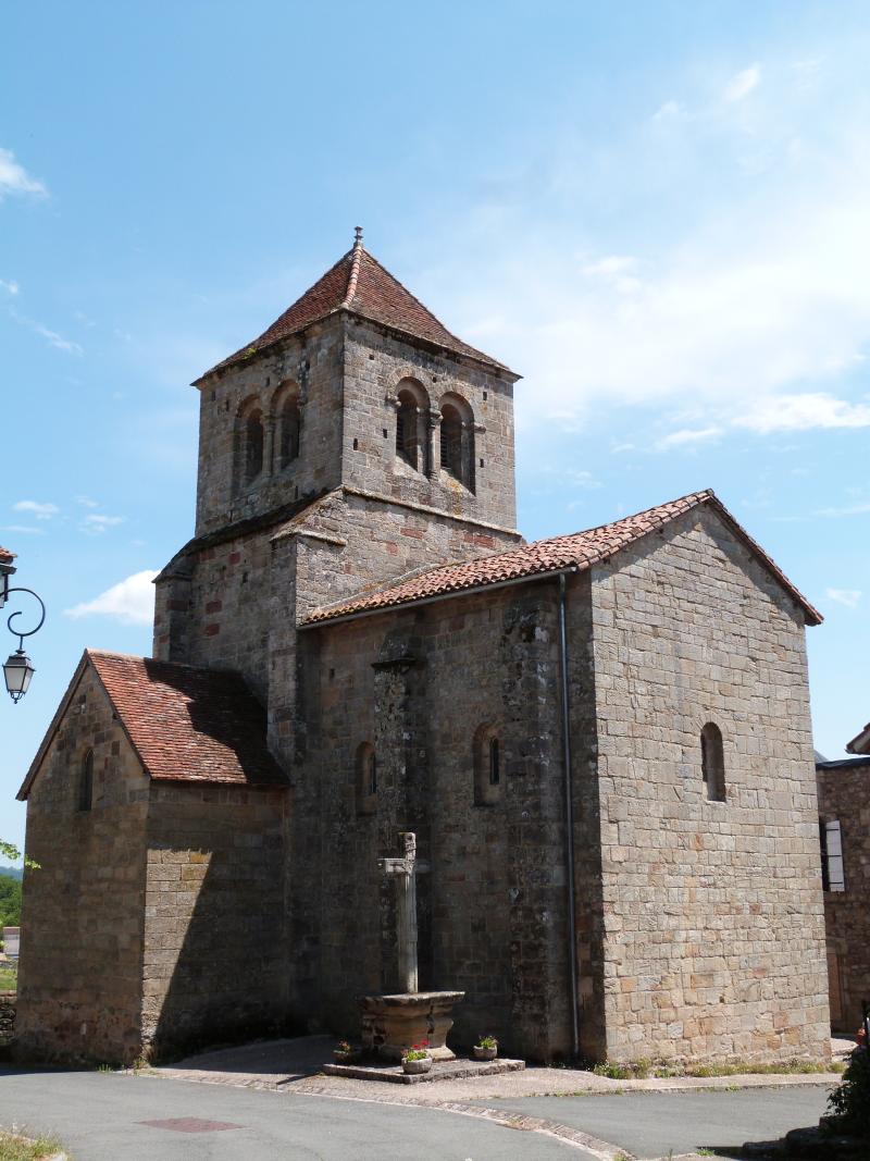 Eglise Sainte-Croix, Le Bouyssou