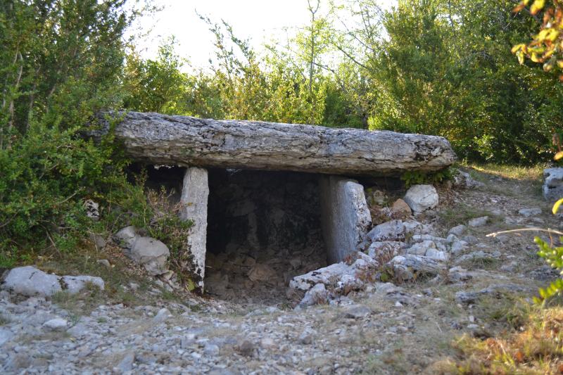 Dolmen du Mas d'Arjac, Cabrerets