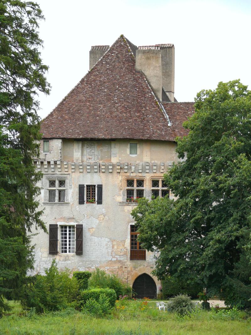 Château, Les Junies