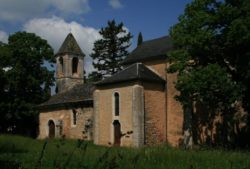 Eglise Saint-Cyr et Sainte-Julitte, ancienne chapelle du château de la Pannonie, Couzou