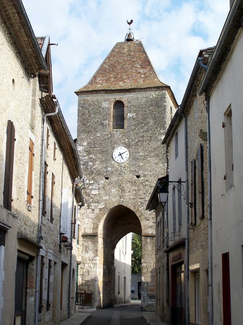 Porte de Ville, dite Tour de l'Horloge, Duras