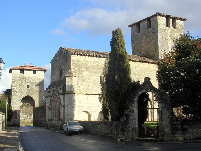 Eglise et son cimetière, Vianne