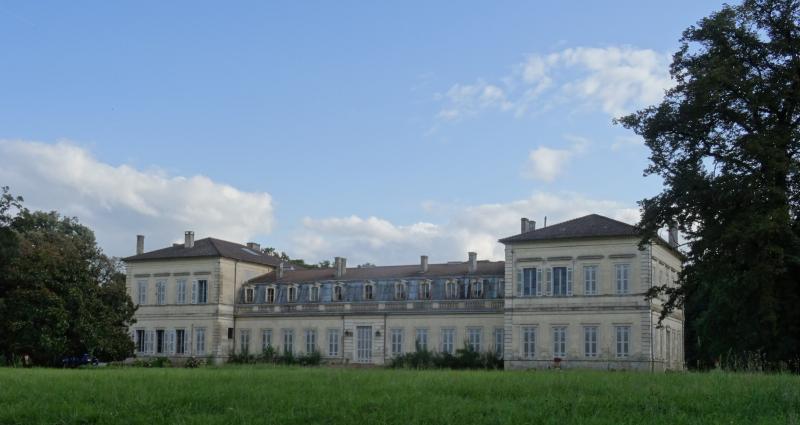 Château de Saint-Denis, Sauveterre-Saint-Denis