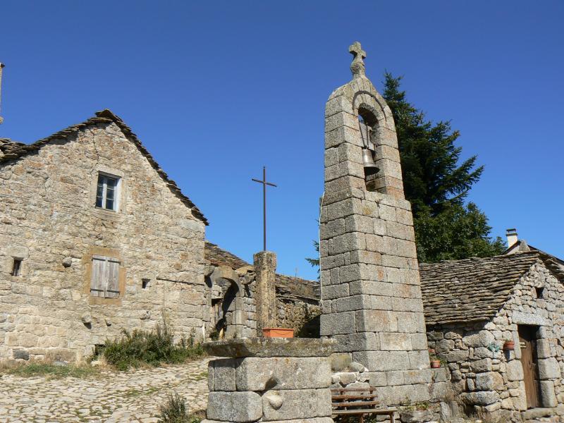 Ensemble patrimonial, Saint-Étienne-du-Valdonnez
