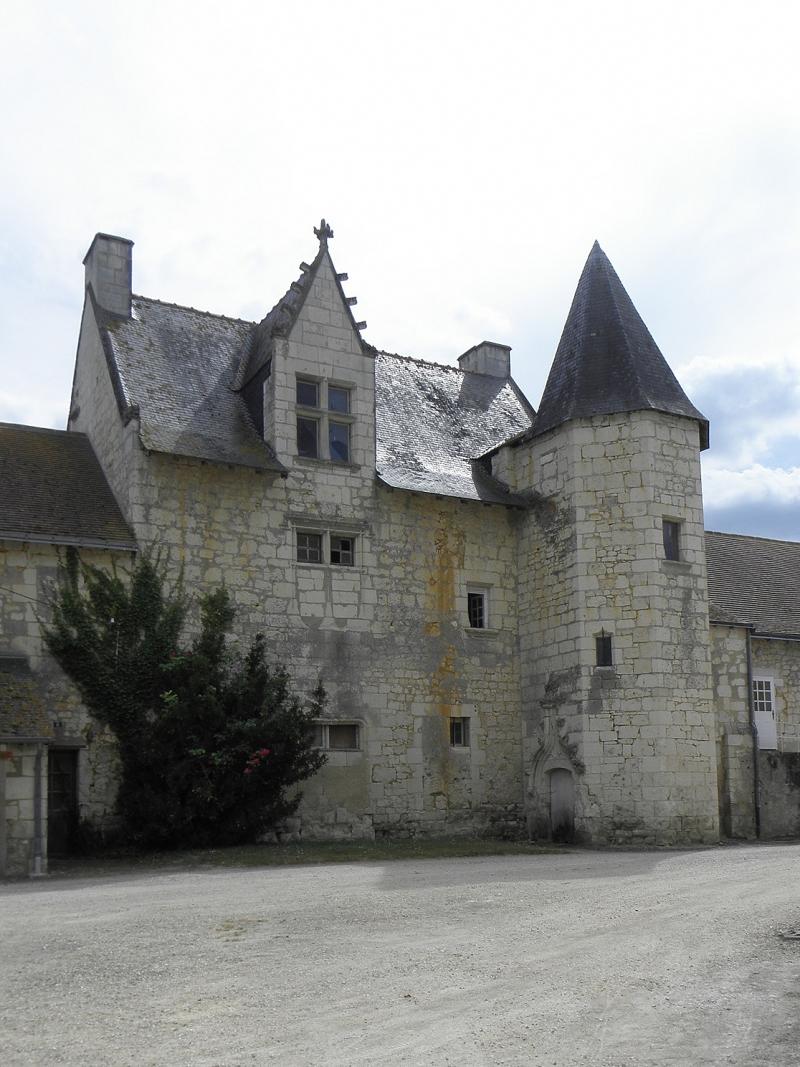 Prieuré-cure (ancien), Vernoil-le-Fourrier