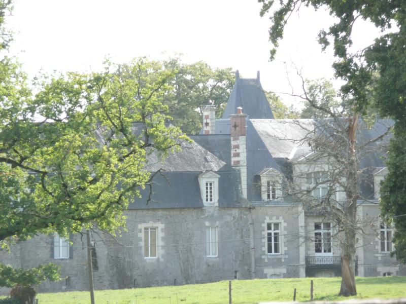 Propriété du château de La Saulaie, Candé