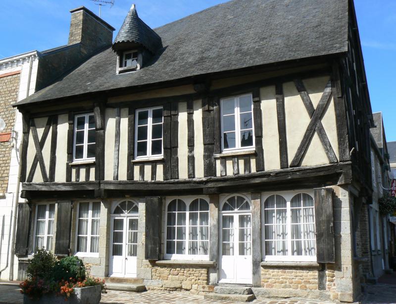 Maison à pans de bois, Avranches