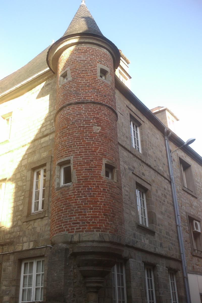 Tourelle de l'immeuble, Coutances
