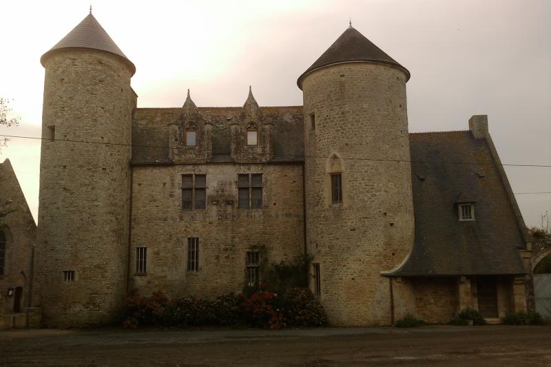 Presbytère, Étienville