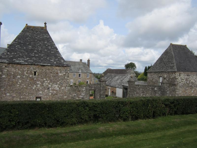Manoir des Tourelles, Grosville