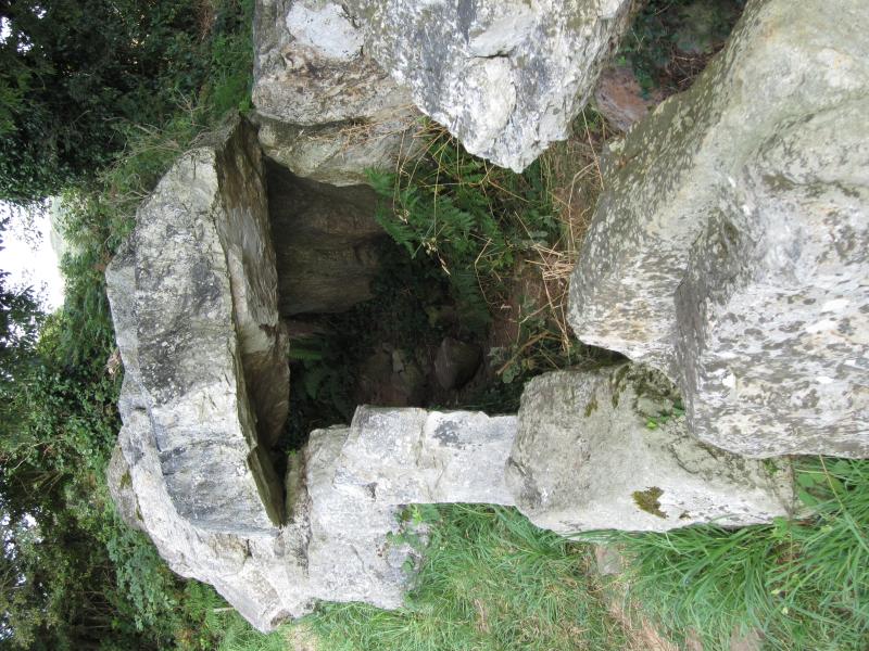 Allée couverte dite Autel des Druides, Les Moitiers-d'Allonne