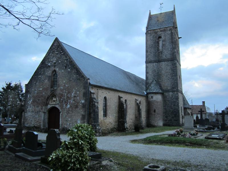 Eglise et enclos paroissial
