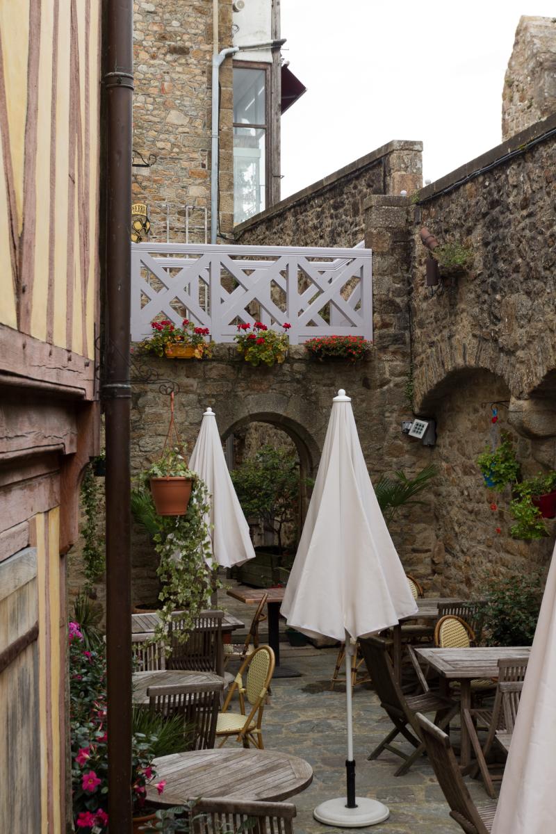 Hôtel Saint-Pierre, Le Mont-Saint-Michel