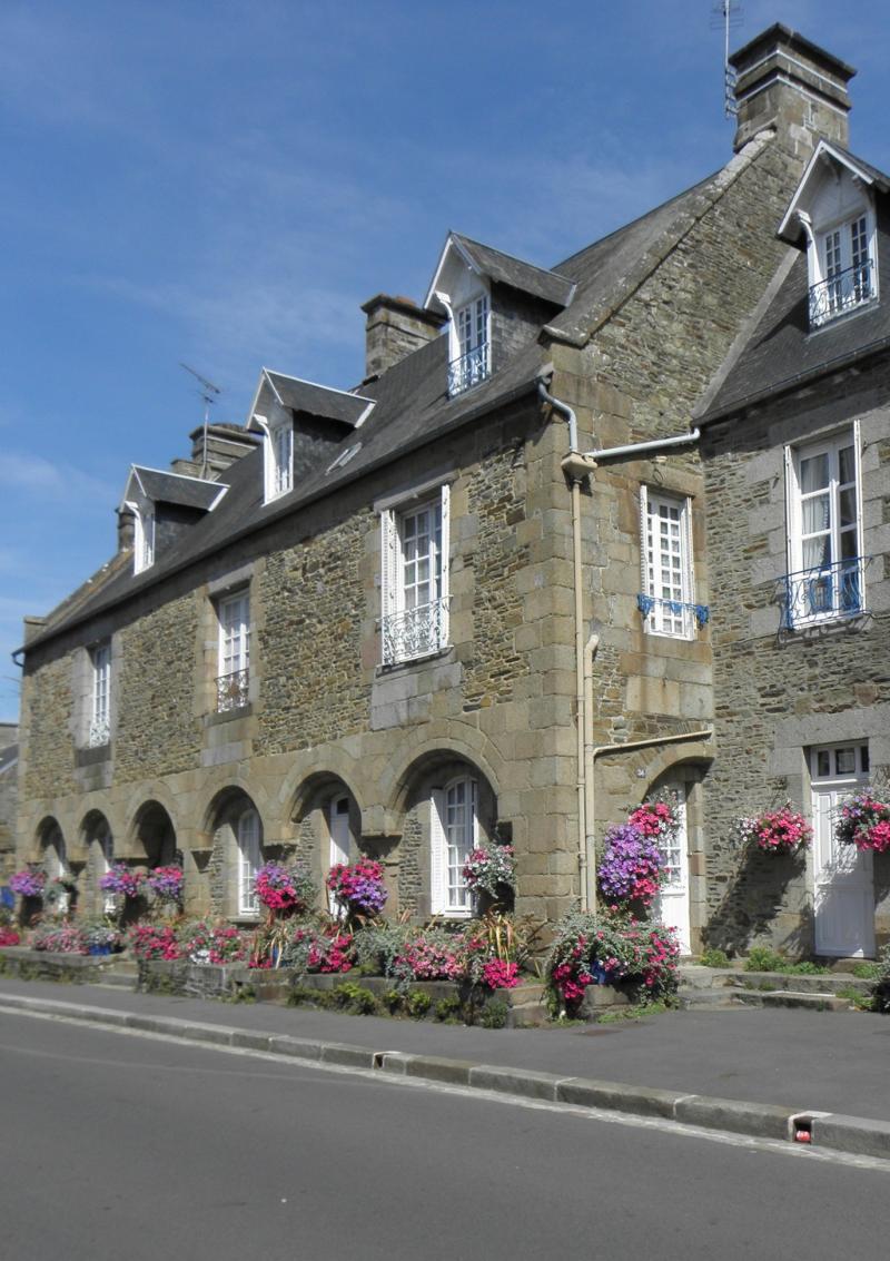 Hôtel Guiscard-de-la-Ménardière, Pontorson
