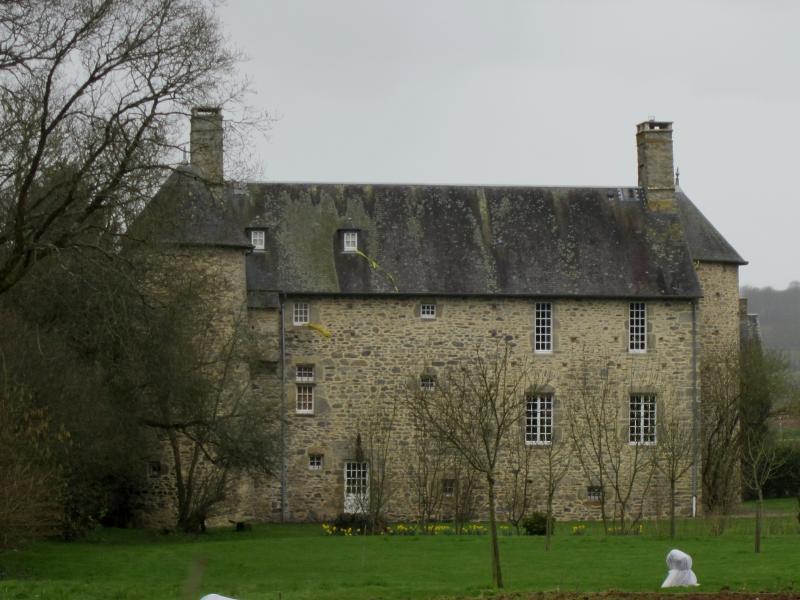 Manoir des Réaux, Cambernon