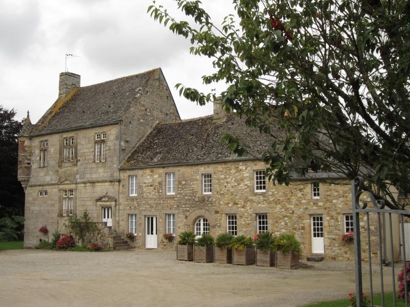 Manoir, Saint-Christophe-du-Foc